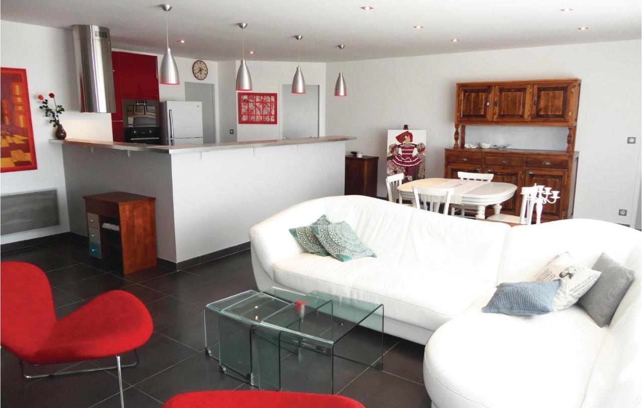 Awesome Apartment In Sauvian With Wifi 外观 照片